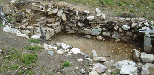 The foundation of the large house after excavation. Photo: Kristina Lindholm, Bohusläns museum 2005.