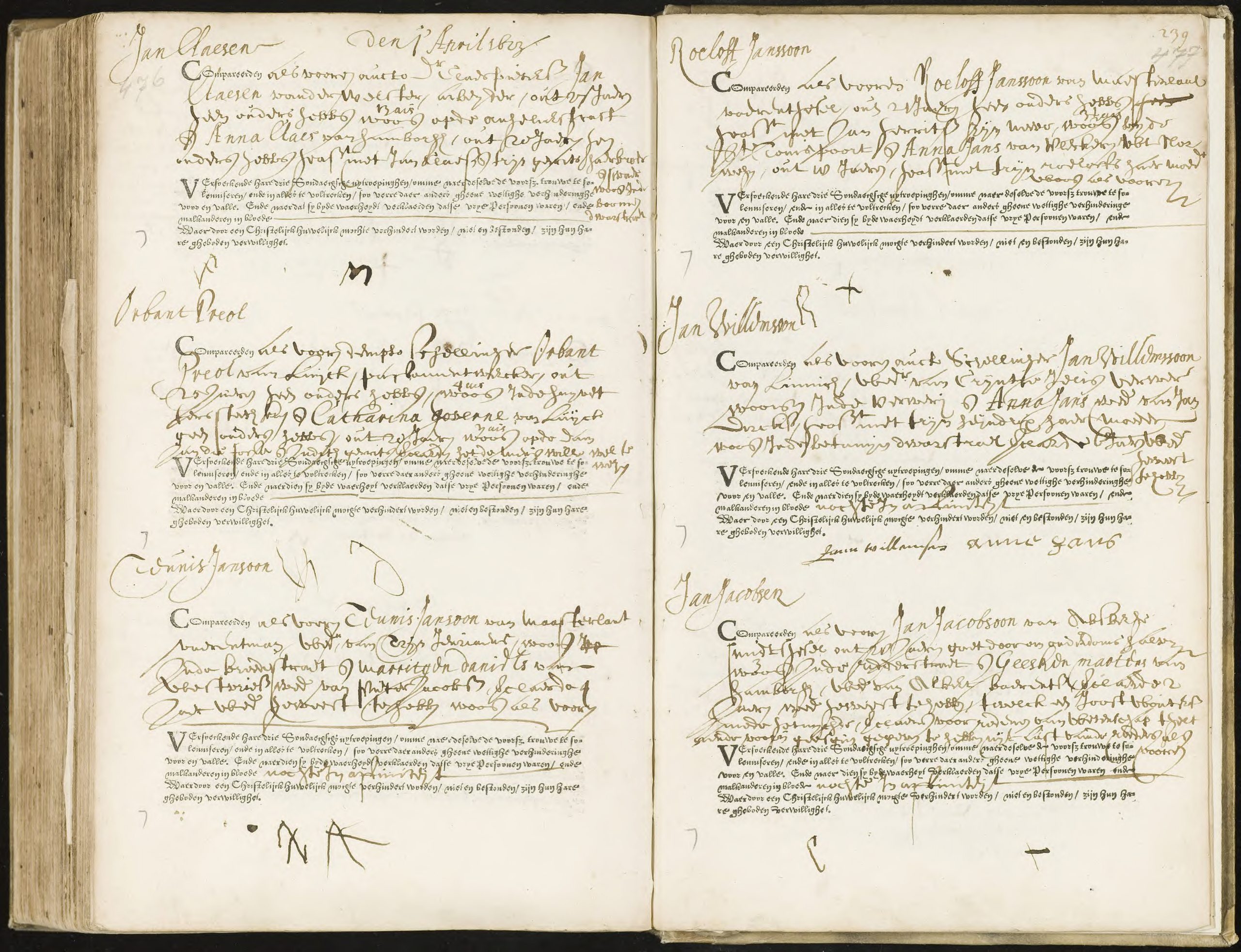 Gulnad sida med svårläst handskriven text.