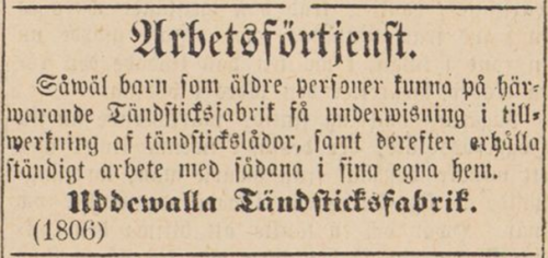 Gulnad tidningsnotis med tryckt text.