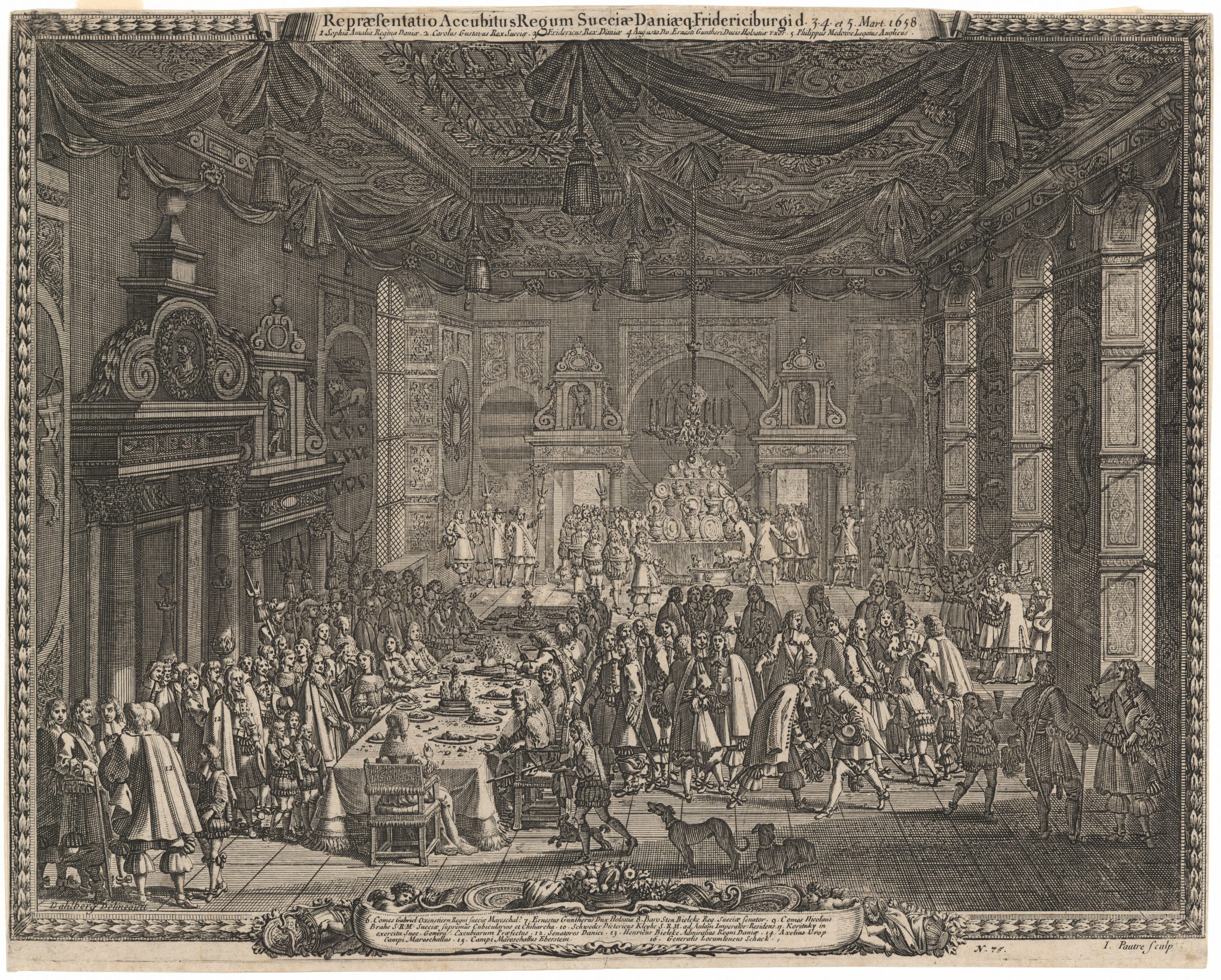 Teckning av en fest i en överdådigt utsmyckad slottssal. Runt ett långbord sitter män med långt hår och kvinnor i långklänningar